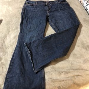 Maurices jeans